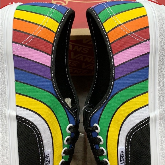 VANS AUTHENTIC Refract Black/True White/Multi men’ - Picture 13 of 16